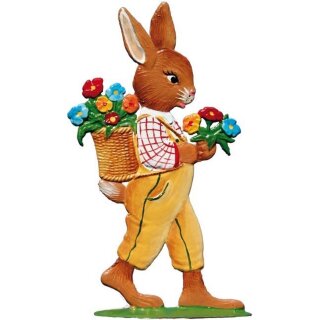 Wilhelm Schweizer Figur aus Zinnlegierung Hasenjunge mit Kiepe und Blumen