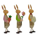putziger bunter Osterhase mit Ei Möhre Blume Holz mit Metall von Hand bemalt Preis für 1 Stück